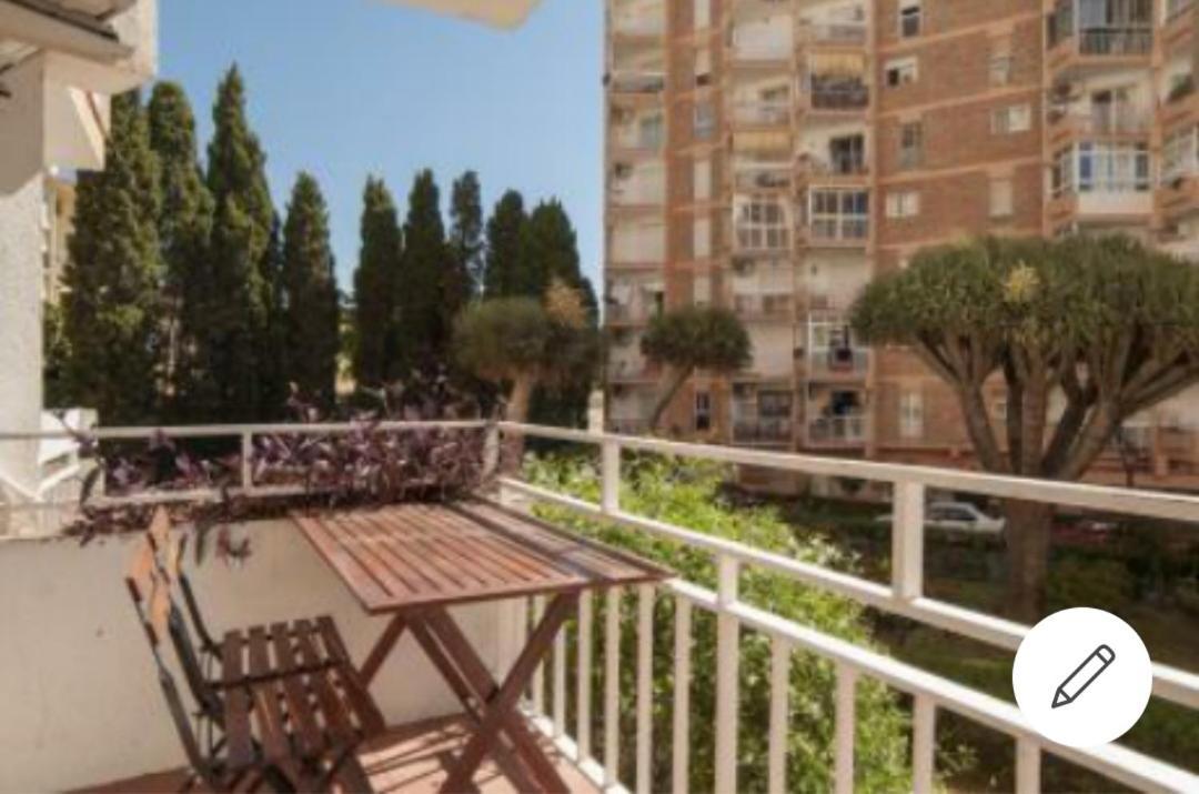 Apartamento vacacional con piscina Benalmádena Exterior foto