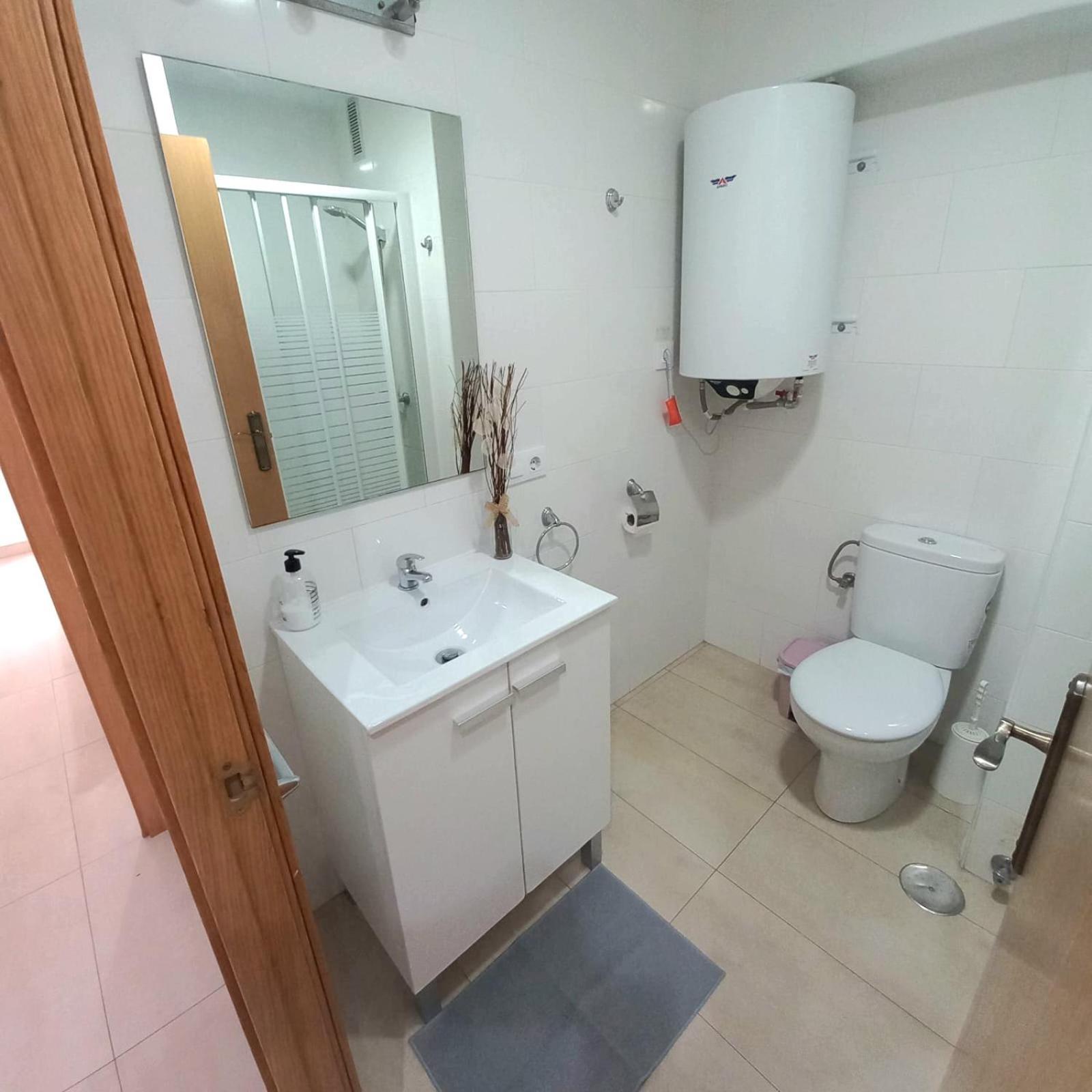 Apartamento vacacional con piscina Benalmádena Exterior foto
